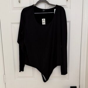 Express Body Contour Long Sleeve Bodysuit